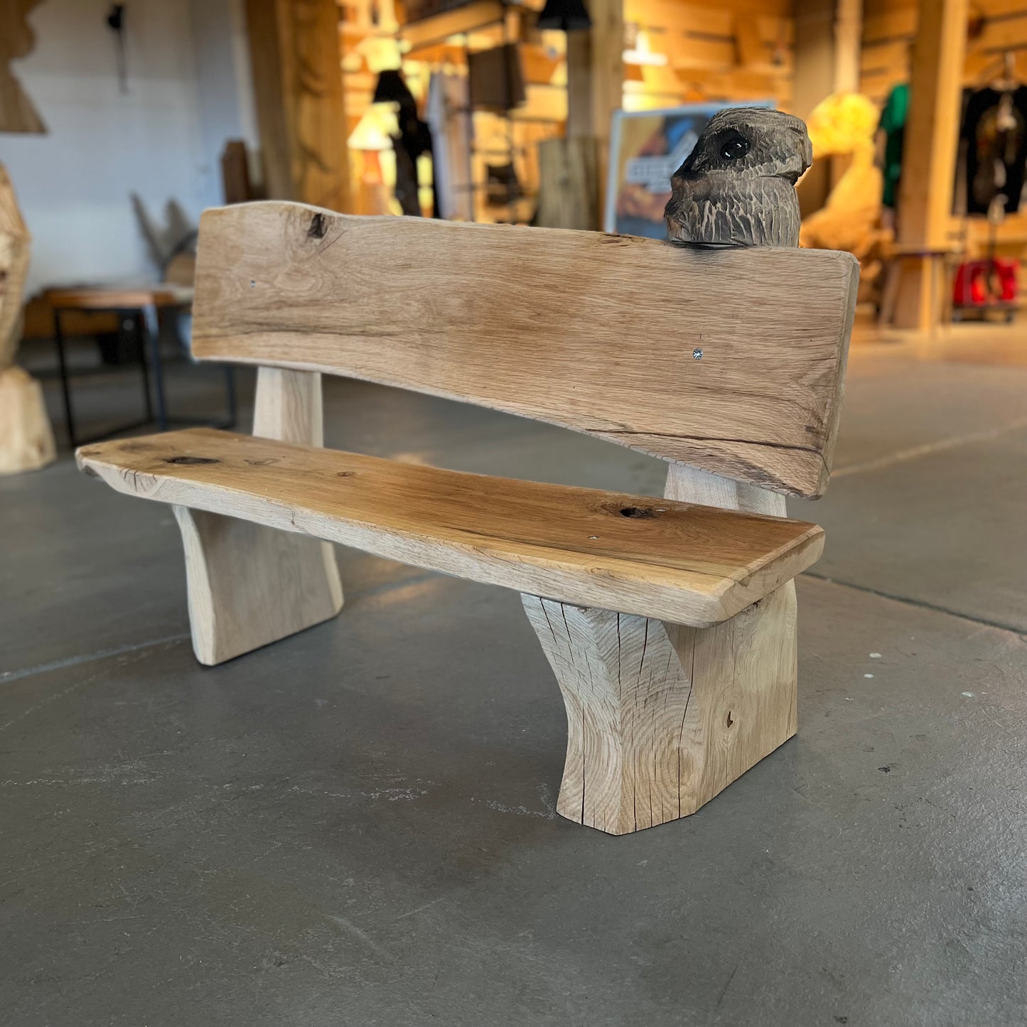 Kinderbank mit Eule aus Eiche