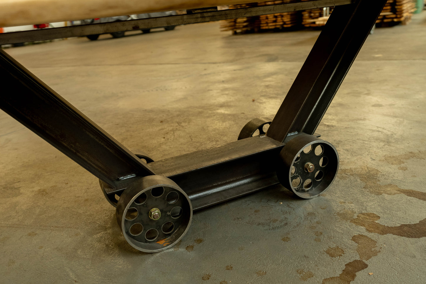 Esstisch im Industrial Style "Rustic Elegance"#3