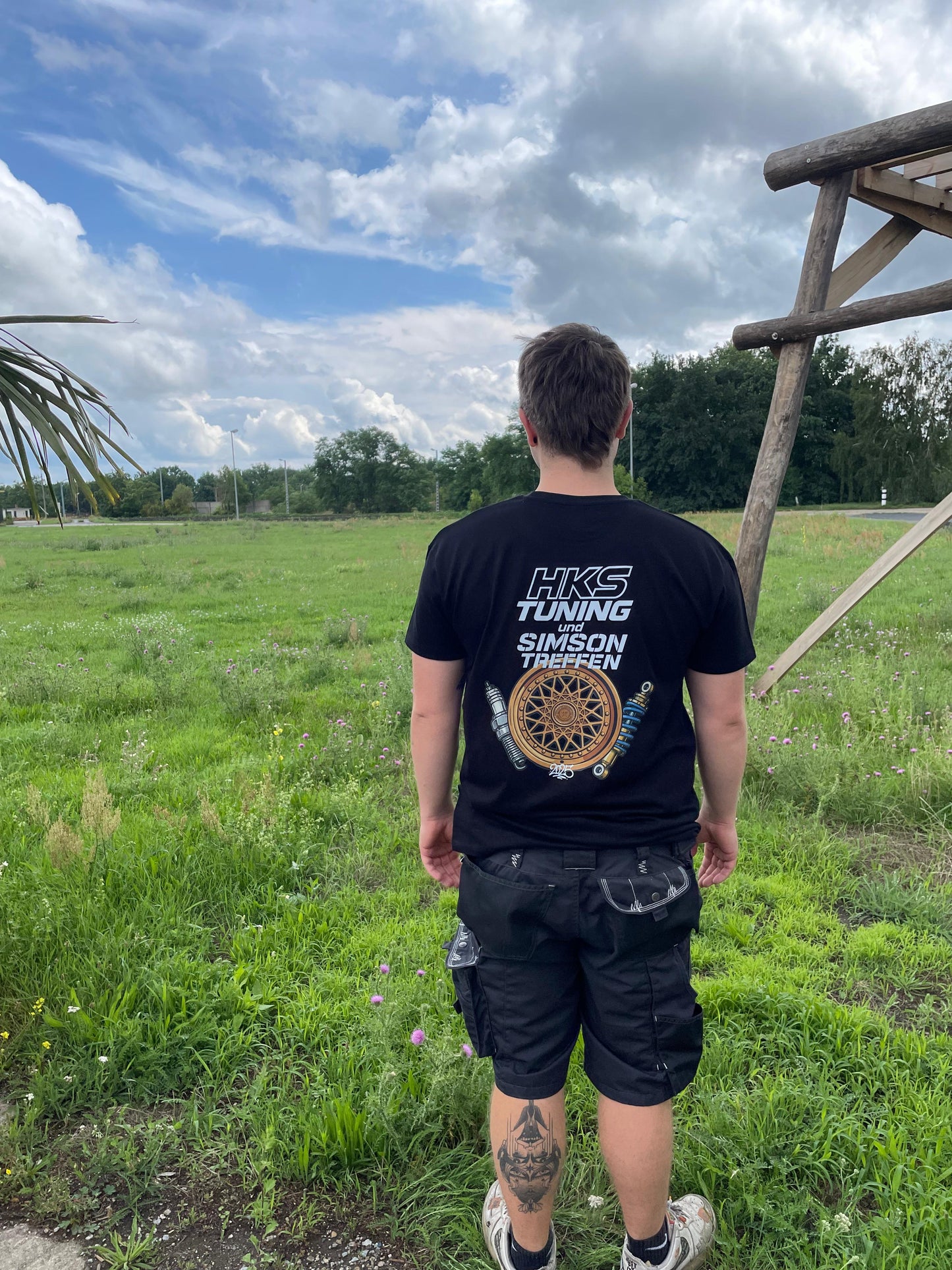 HKS Stage 1 - Euer Merch zum Tuningtreffen